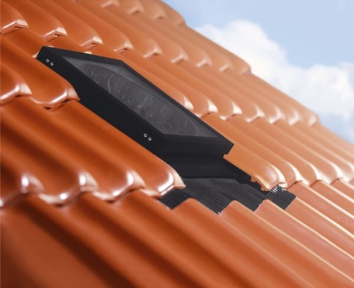 Świetlik rurowy FAKRO SFZ BC 350 RAL9005 - komplet z kołnierzem