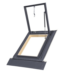 Wyłaz dachowy FAKRO model WGI 46x75 RAL 7016