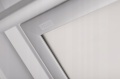 Roleta wewnętrzna zaciemniająca VELUX  DKL SK06 114x118 do okien dachowych