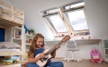 Okno VELUX INTERGA GLL 106421 MK04 78x98 - okno elektryczne zdalnie sterowane